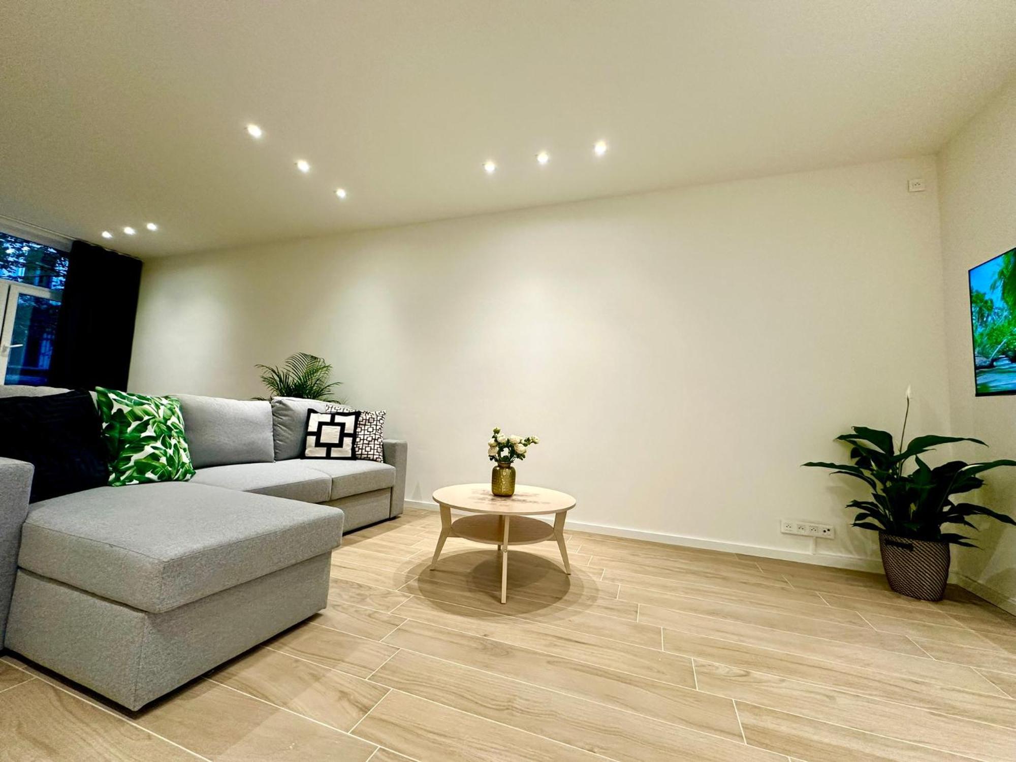 Luxury Suites Park By Rikas Hotels Antwerpen Exterior foto
