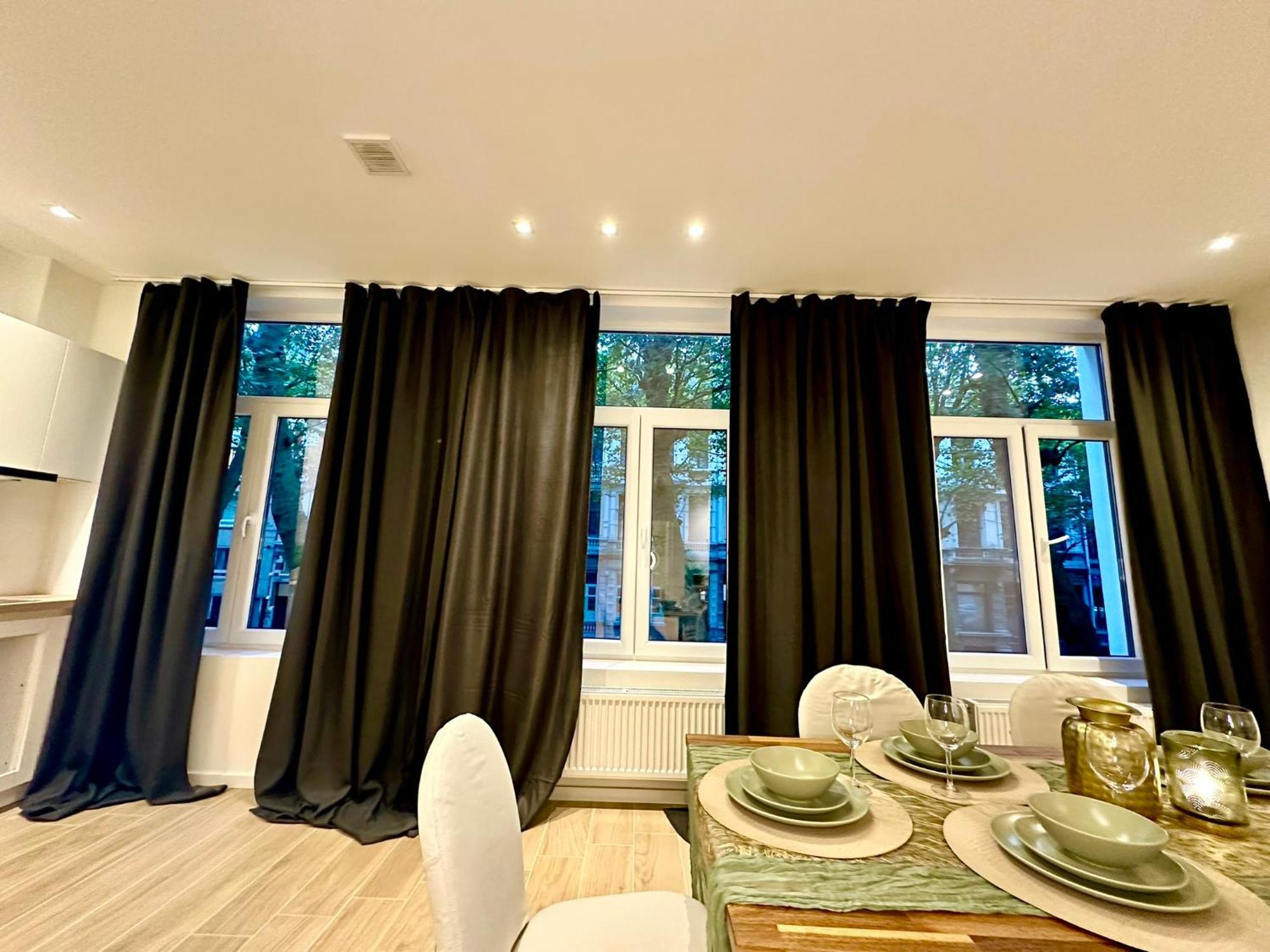 Luxury Suites Park By Rikas Hotels Antwerpen Exterior foto