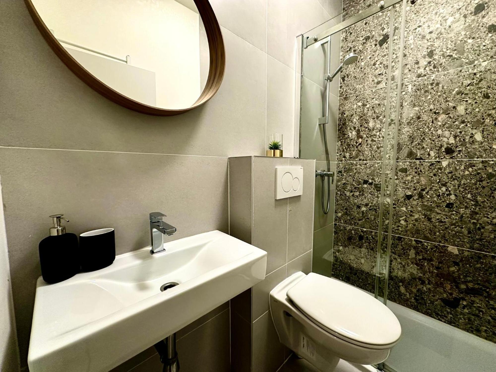 Luxury Suites Park By Rikas Hotels Antwerpen Exterior foto